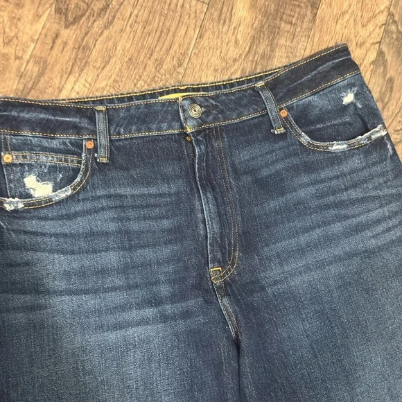 Maurices Dark Blue Distressed Jeans w frayed hem Sz 16R - Picture 3 of 8